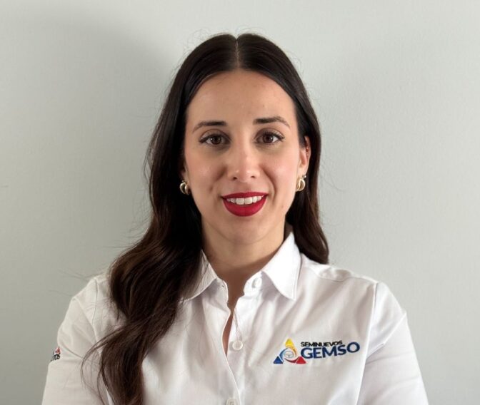 ESTELA ULLOA